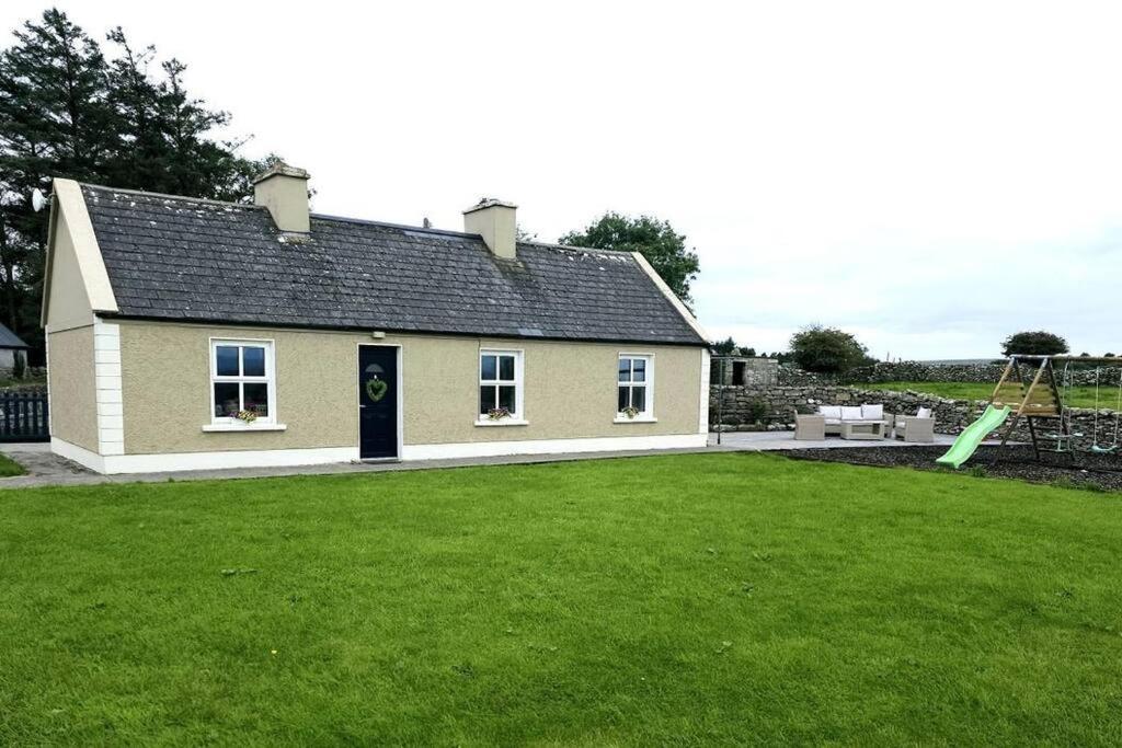 Killawalla Cottage, Westport. Экстерьер фото