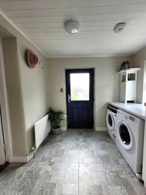 Killawalla Cottage, Westport. Экстерьер фото